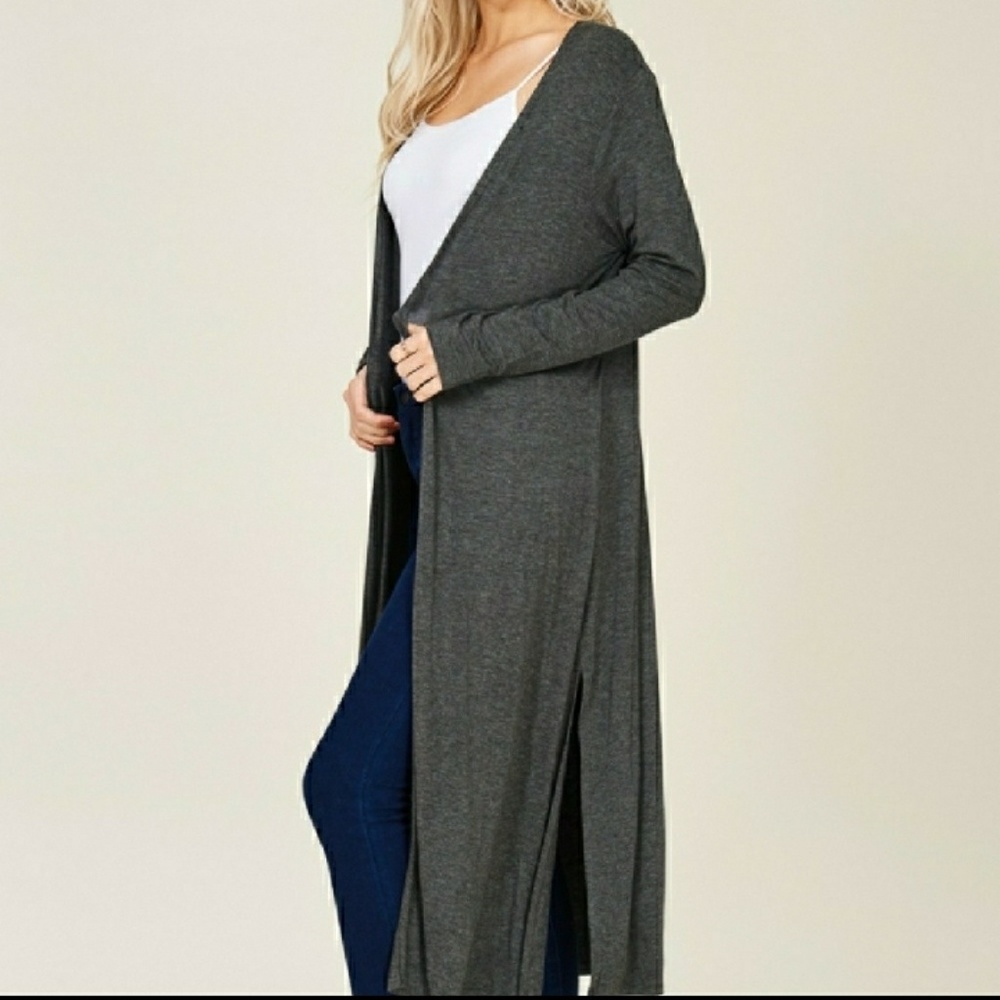 💥LAST1💥CLOSETCLROUT💥CRESCENT💥GIANNI CARDIGAN💥 - Picture 3 of 4